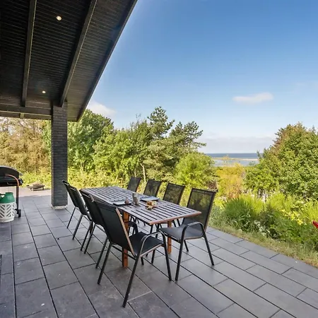 Andri - 600m To The Fjord By Interhome